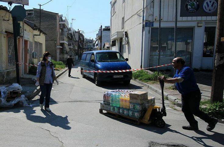 Λάρισα &#8211; Κορονοϊός: Θετικά στον ιό 4 από τα 333 άτομα που ελέγχθησαν στον οικισμό Ρομά