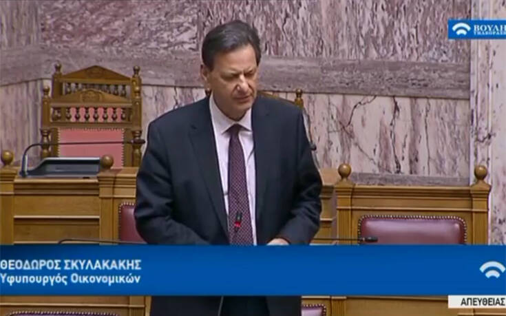 Σκυλακάκης: Δεν μπορούμε να μιλήσουμε από τώρα για μειώσεις φόρων το 2021