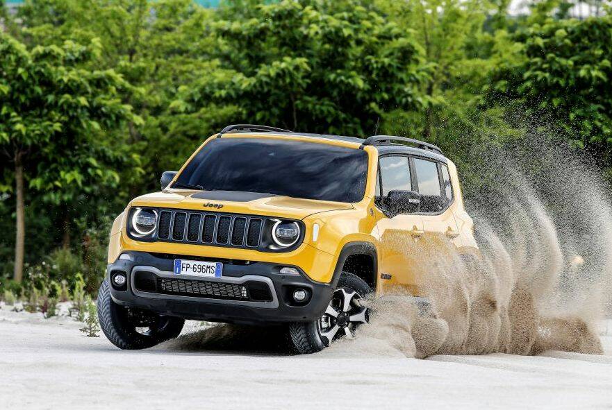 X-Wing Project: Σε απρόσιτα σημεία με Jeep Renegade