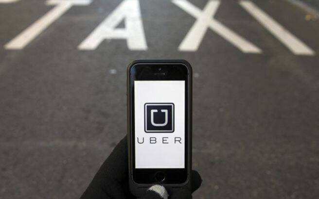 Δικαστική δικαίωση για την Uber &#8211; Επιστρέφει στους δρόμους του Λονδίνου για 18 μήνες