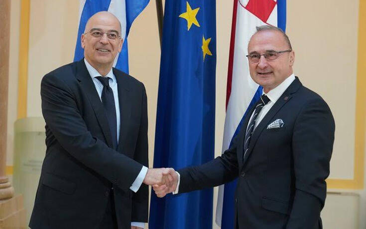 Τηλεφωνική επικοινωνία του Νίκου Δένδια με τον Κροάτη ομόλογό του για τη συνεργασία στα δυτικά Βαλκάνια