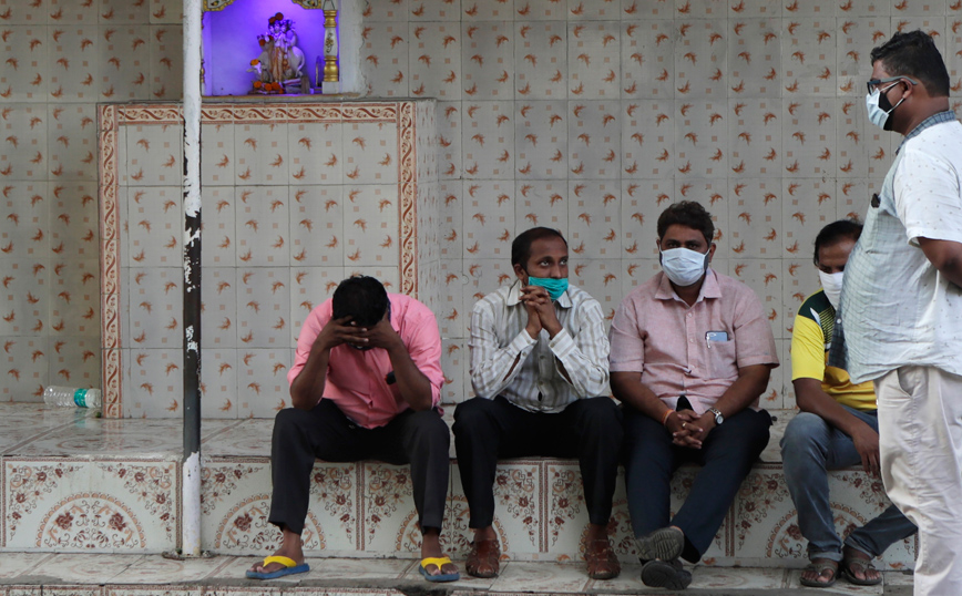 Ινδία: Ακόμη 2.330 θάνατοι, πάνω από 67.000 κρούσματα κορονοϊού σε 24 ώρες