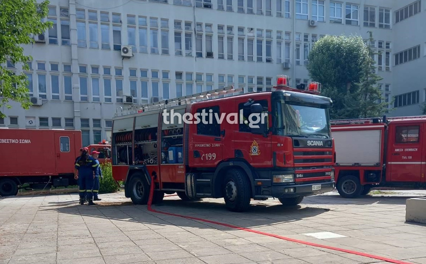 Φωτιά στην Ιατρική Σχολή του ΑΠΘ