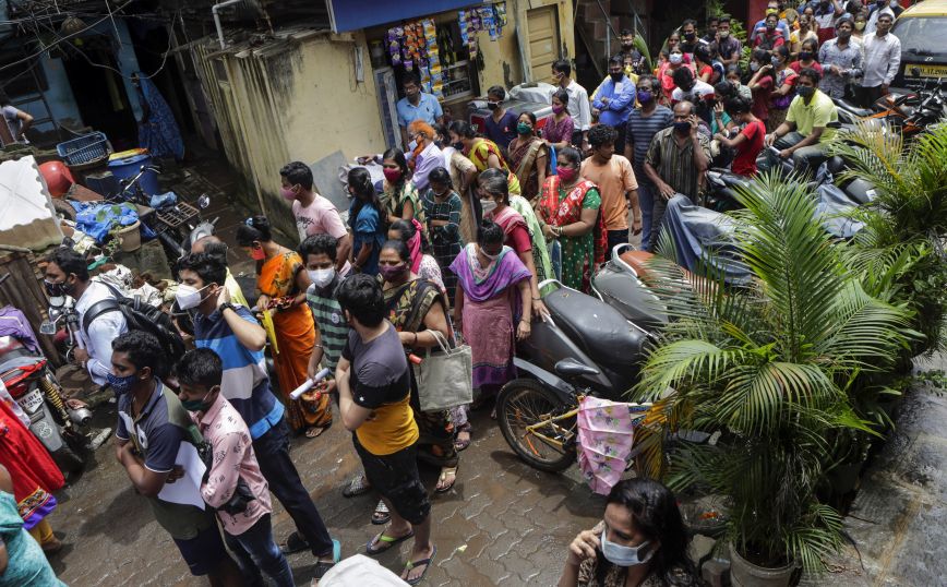 Ινδία: 540 θάνατοι από κορονοϊό σε 24 ώρες