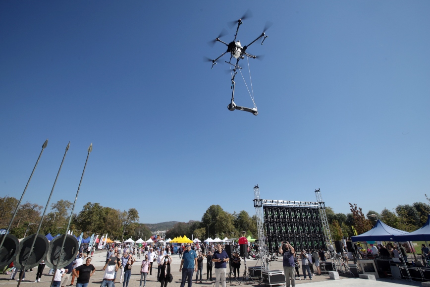 Πατίνια στον... αέρα της Θεσσαλονίκης Πατίνια στον... αέρα της Θεσσαλονίκης