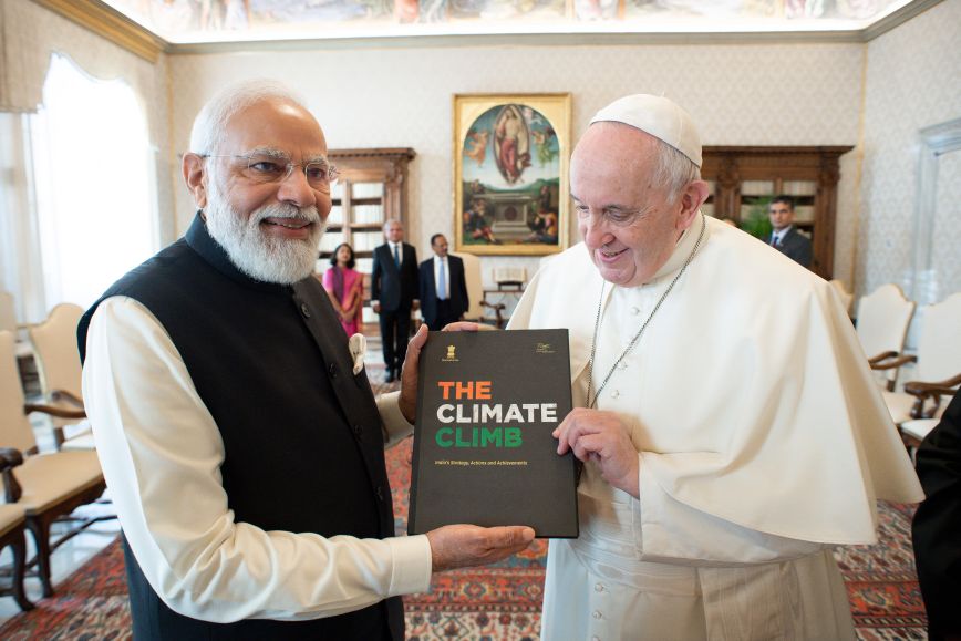 Η πρόσκληση του πρωθυπουργού της Ινδίας στον πάπα Φραγκίσκο