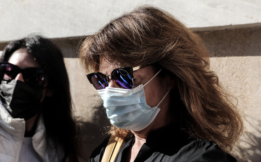 Η μητέρα της Μυρτώς Η μητέρα της Μυρτώς