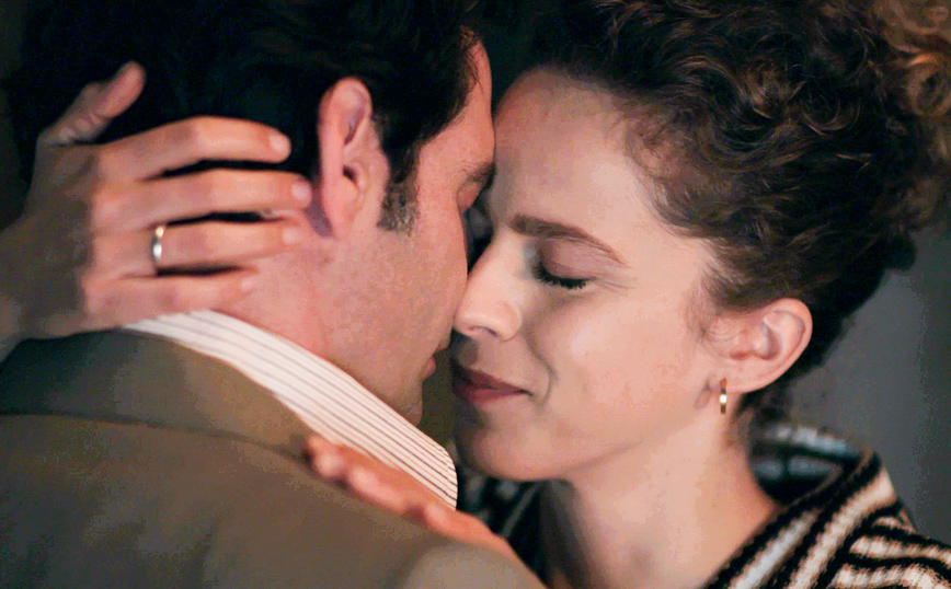 ΑΓΡΙΕΣ ΜΕΛΙΣΣΕΣ ΑΓΡΙΕΣ ΜΕΛΙΣΣΕΣ