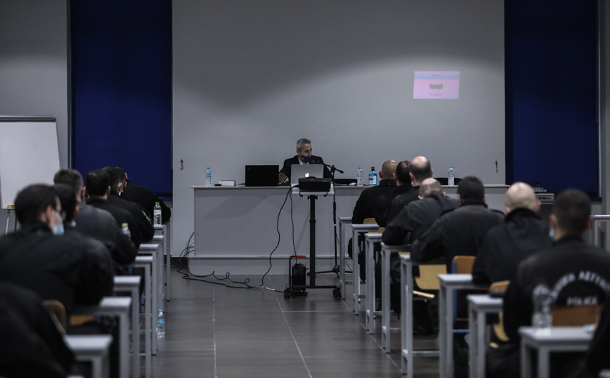 Τάκης Θεοδωρικάκος ΔΙΑΣ Τάκης Θεοδωρικάκος ΔΙΑΣ