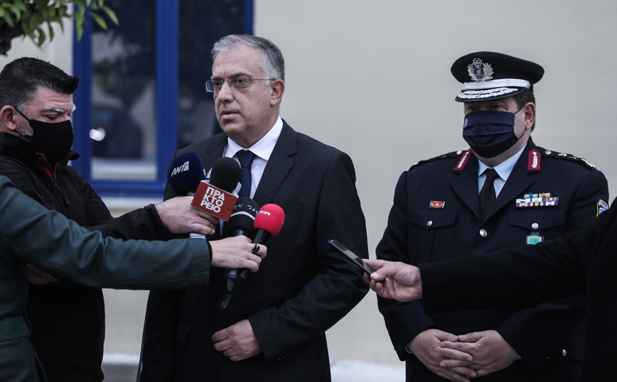 Τάκης Θεοδωρικάκος ΔΙΑΣ Τάκης Θεοδωρικάκος ΔΙΑΣ