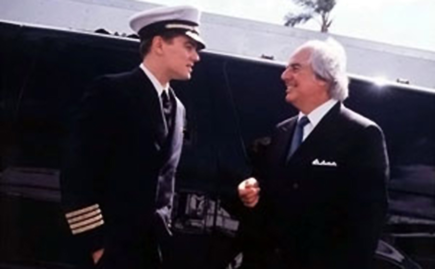 Frank Abagnale Jr. και Λεονάρντο ντι Κάπριο Frank Abagnale Jr. και Λεονάρντο ντι Κάπριο