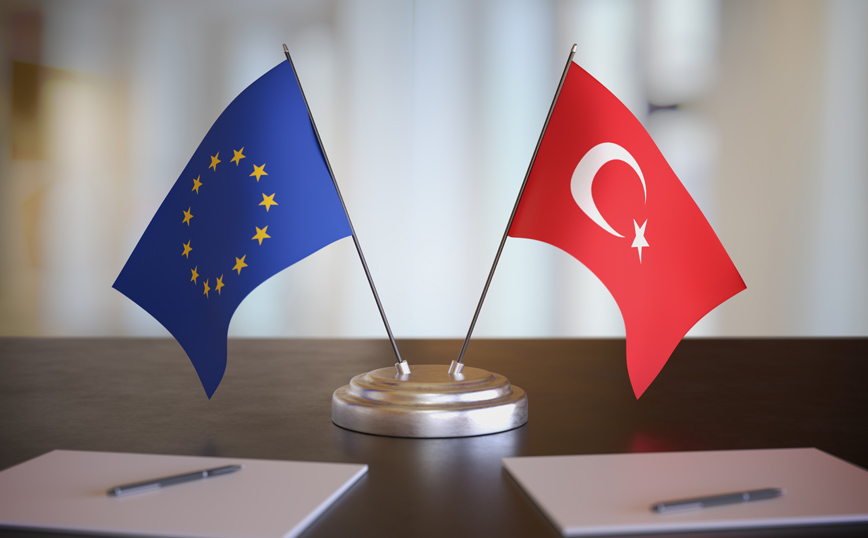 Σε πορεία «δημοκρατικής οπισθοδρόμησης» η Τουρκία, σύμφωνα με την ετήσια έκθεση προόδου της Ευρωπαϊκής Επιτροπής