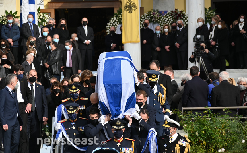 Κηδεία Κάρολου Παπούλια Κηδεία Κάρολου Παπούλια