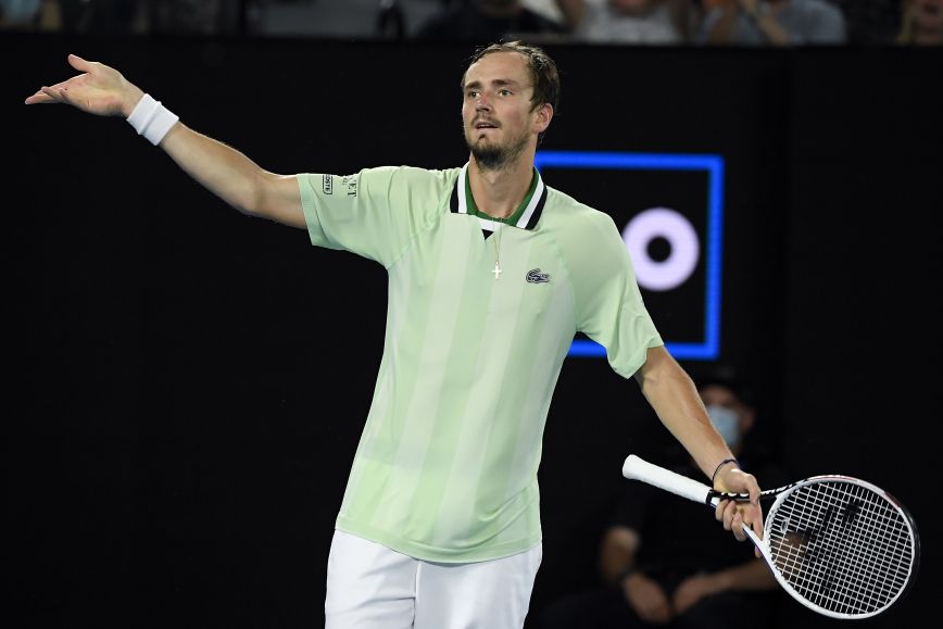 Australian Open: Ο Μεντβέντεφ αποκάλεσε τους θεατές «ηλίθιους» κι «άμυαλους»