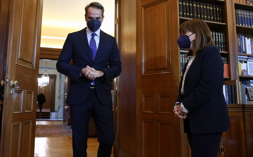 Κυριάκος Μητσοτάκης και Κατερίνα Σακελλαροπούλου Κυριάκος Μητσοτάκης και Κατερίνα Σακελλαροπούλου