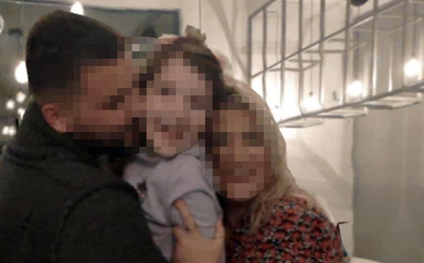 Νεκρά παιδιά στην Πάτρα: Το στενό μαρκάρισμα της μητέρας σε βασική μάρτυρα που μίλησε στην εκπομπή της Νικολούλη