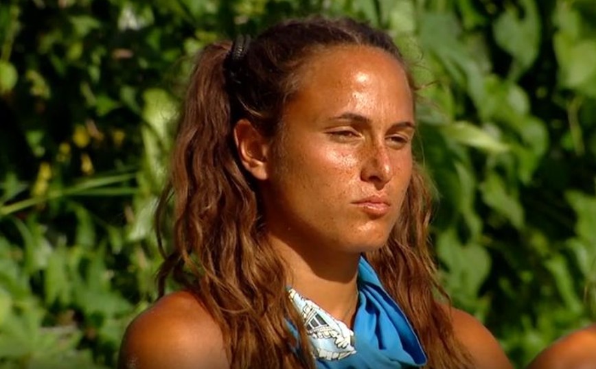 Survivor: Έξαλλη η Ασημίνα με τους άνδρες των Μαχητών &#8211; «Πηγαίνουν στη γιατρό κάθε τρεις και λίγο»