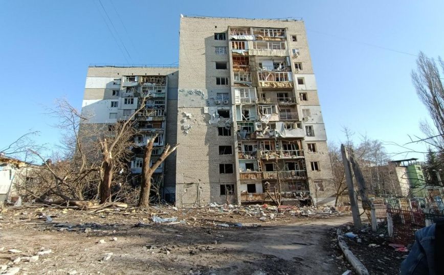 Πόλεμος στην Ουκρανία: Δύο νεκροί κι αρκετοί τραυματίες κατά τους βομβαρδισμούς στο Χάρκοβο