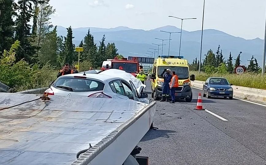 Χωρίς δίπλωμα ο 26χρονος που προκάλεσε το θανατηφόρο τροχαίο στην εθνική οδό &#8211; Δείτε βίντεο