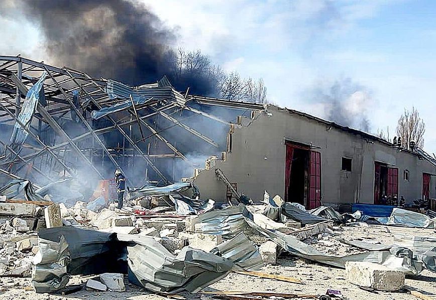 Κυβερνήτης Οδησσού: Υπάρχουν τραυματίες από τη ρωσική πυραυλική επίθεση