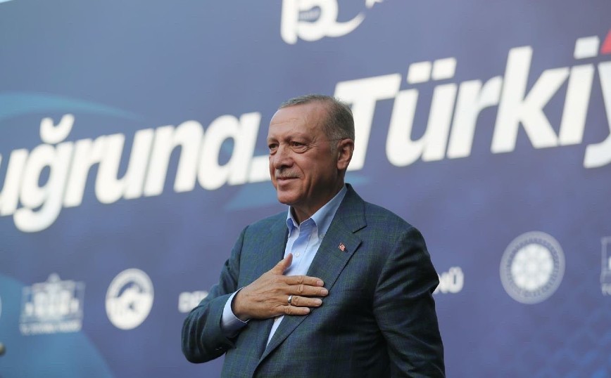 Ρετζέπ Ταγίπ Ερντογάν: Συνεχίζει την επιθετική ρητορική και μιλάει για τη «μεγάλη Τουρκία»