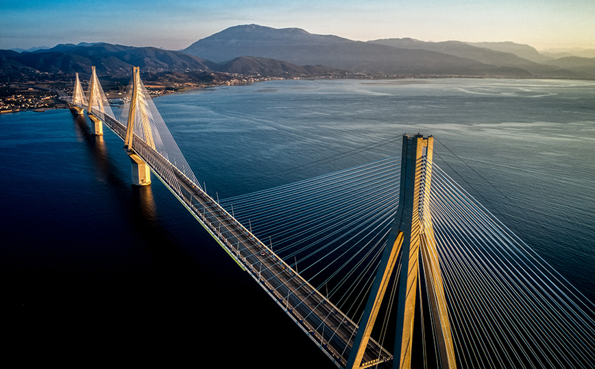 Γέφυρα Ρίου &#8211; Αντιρρίου: Μειώνεται κατά 10 ευρώ το μηνιαίο πακέτο διελεύσεων