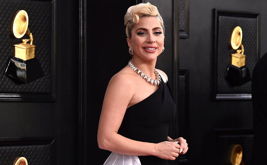 Lady Gaga: Δε θα ερμηνεύσει το υποψήφιο για Όσκαρ τραγούδι της «Hold My Hand» στη φετινή τελετή