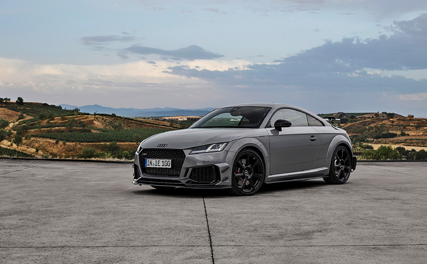 Audi TT RS Coupé iconicedition: Μια ειδική επετειακή έκδοση που θα παραχθεί σε 100 οχήματα