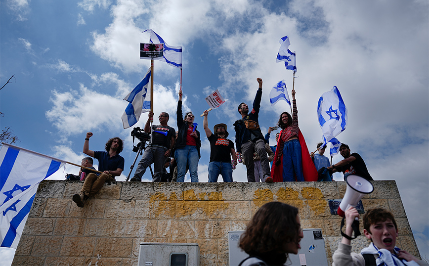 Νέα ένταση στη Δυτική Όχθη: Ταραχές από οργισμένους εποίκους μετά τους φόνους Ισραηλινών