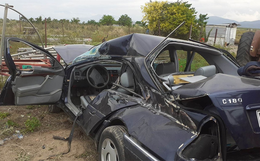 Θανατηφόρο τροχαίο στο Ομορφοχώρι Λάρισας: Νεκρός ο οδηγός &#8211; Άμορφη μάζα το αυτοκίνητο