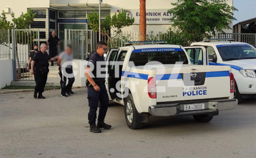 Στην ψυχιατρική κλινική ο 56χρονος που απειλούσε να ανατιναχθεί στην Κρήτη &#8211; Ψεύτικα τα μασούρια δυναμίτη