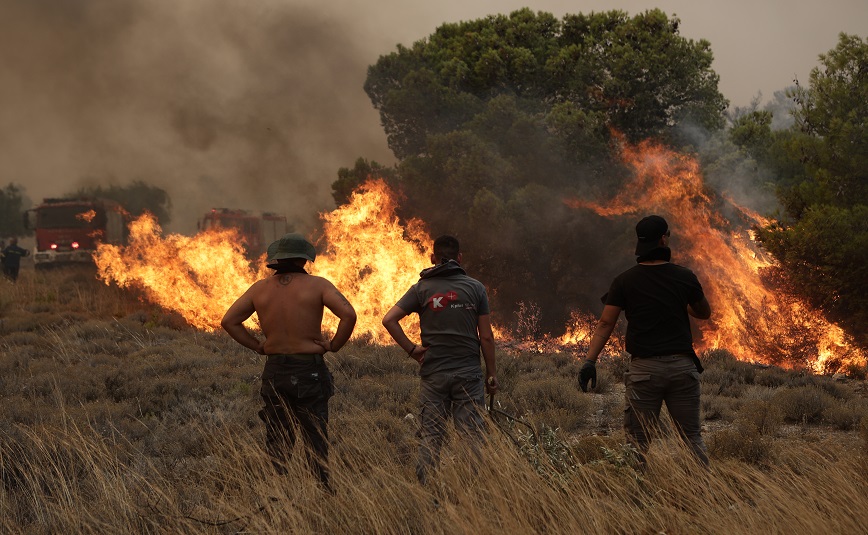 Πολύ υψηλός κίνδυνος για φωτιά αύριο σε τρεις Περιφέρειες &#8211; Συστάσεις της Πυροσβεστικής στους πολίτες