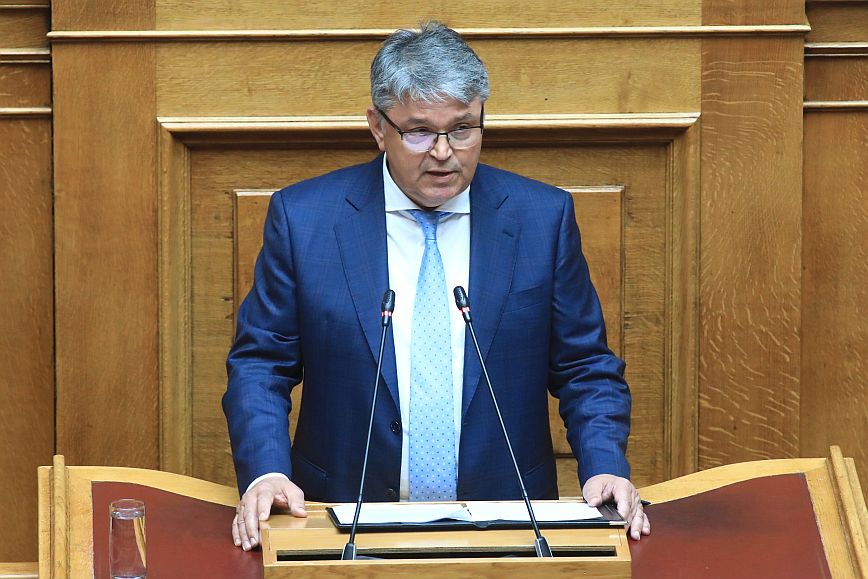 Νατσιός: Λέμε όχι στις νέες ηλεκτρονικές ταυτότητες θα έχουν GPS και θα μας φακελώνουν