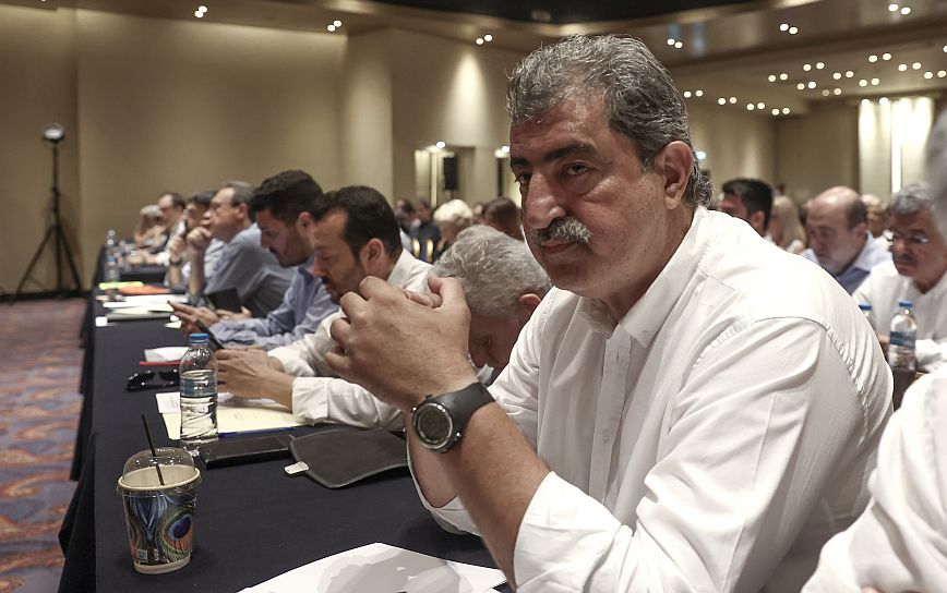 Πολάκης: Δεν μπορώ να είμαι υποψήφιος σε μια fast track διαδικασία, η οποία δεν θα βοηθήσει τον ΣΥΡΙΖΑ