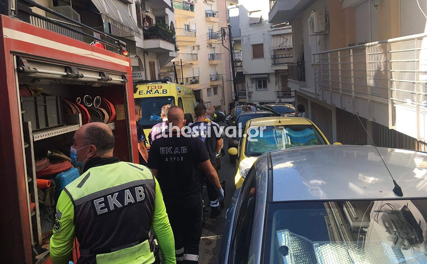 Φωτιά σε διαμέρισμα στη Θεσσαλονίκη &#8211; Στο νοσοκομείο μια ηλικιωμένη