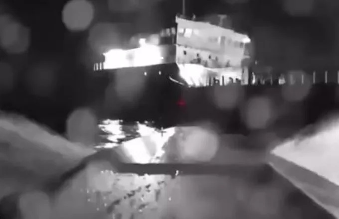 Ουκρανικό ναυτικό drone που κουβαλούσε 450 κιλά εκρηκτικών έπληξε ρωσικό τάνκερ στη Μαύρη Θάλασσα &#8211; Δείτε βίντεο ντοκουμέντο