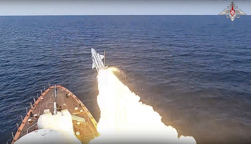 Η Ρωσία ανακοίνωσε πως κατέστρεψε τρία ουκρανικά ναυτικά drones στην Κριμαία