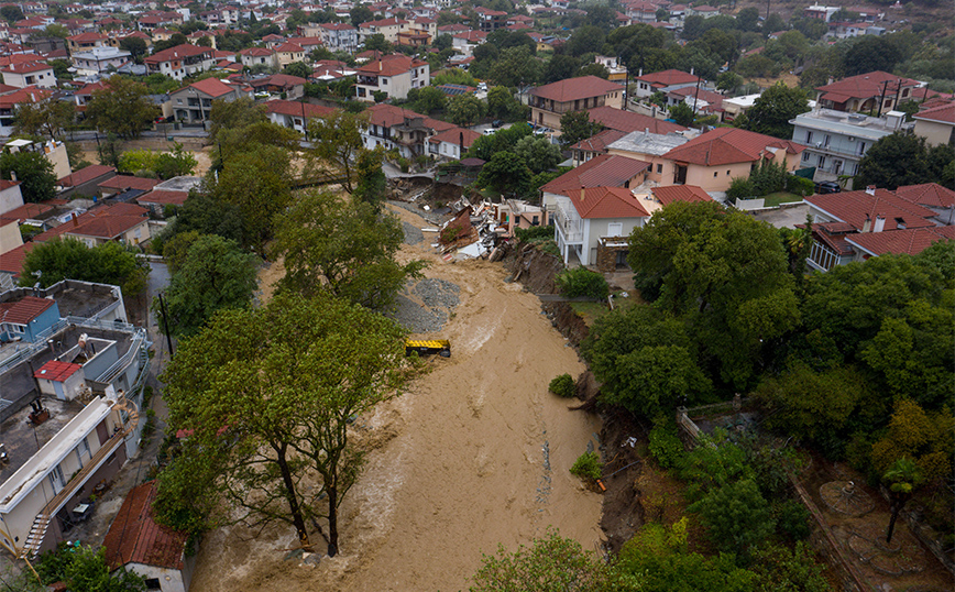 ΑΑΔΕ: Ειδικά γραφεία υποστήριξης στις ΔΟΥ της Θεσσαλίας για την ένταξη των πληγέντων στην Αρωγή