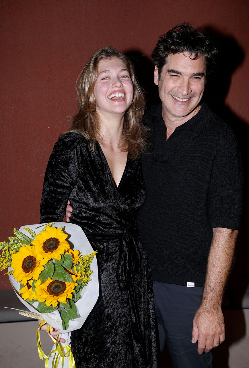 Η Κλέλια Ανδριολάτου και ο Χριστόφορος Παπακαλιάτης Η Κλέλια Ανδριολάτου και ο Χριστόφορος Παπακαλιάτης