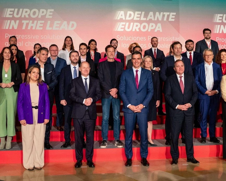 Στο Συνέδριο του Ευρωπαϊκού Σοσιαλιστικού Κόμματος ο Νίκος Ανδρουλάκης