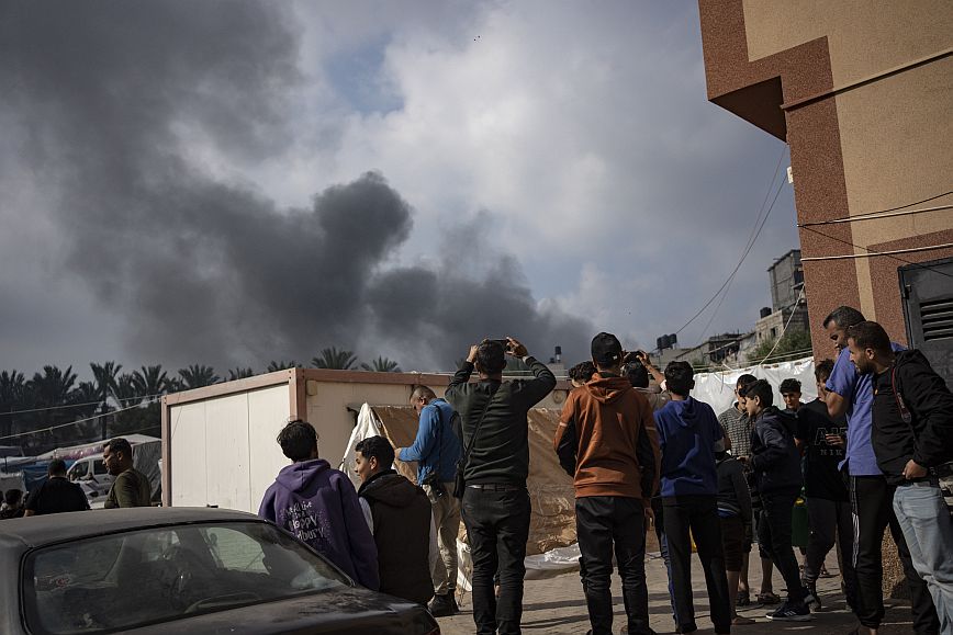 Ισραηλινά πλήγματα σε πάνω από 400 στόχους στη Λωρίδα της Γάζας – Στους 240 οι νεκροί σύμφωνα με τη Χαμάς