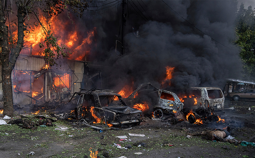 Τέσσερις πυροσβέστες τραυματίες από ουκρανικό βομβαρδισμό στην περιφέρειας του Ντονέτσκ