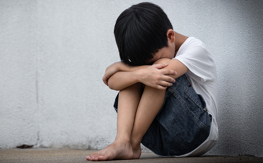 Φρίκη στη Θεσσαλονίκη: 13χρονος κατηγορείται ότι ασέλγησε σε 8χρονο αγόρι