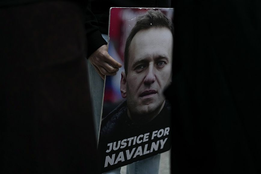 Σφοδρές αντιδράσεις για τον θάνατο του Ναβάλνι &#8211; Εξηγήσεις από τη Ρωσία ζητεί η Δύση
