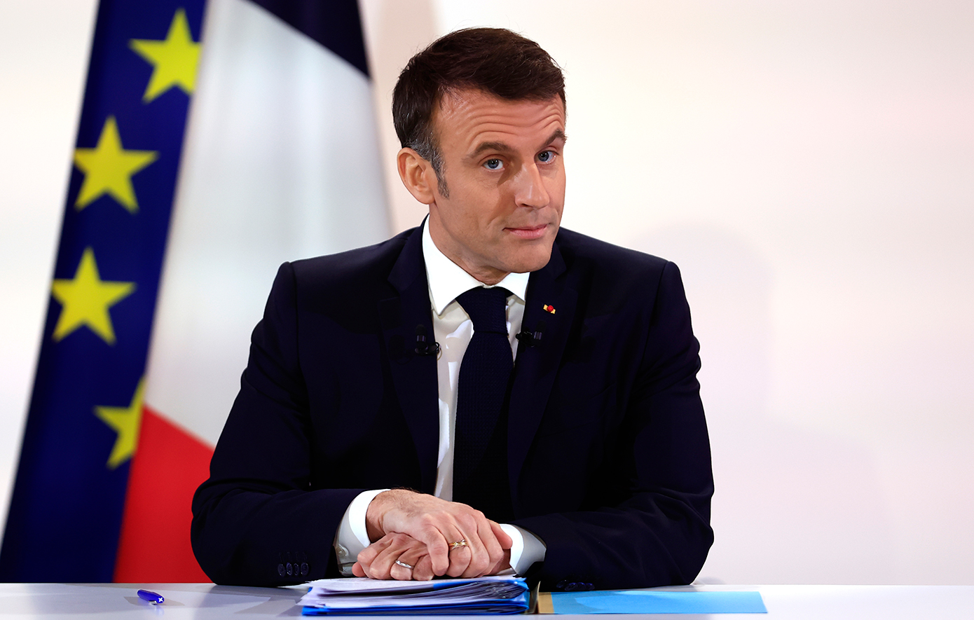 Ξανά σε προεκλογικούς ρυθμούς τα κόμματα στη Γαλλία μετά το τέλος των Ευρωεκλογών