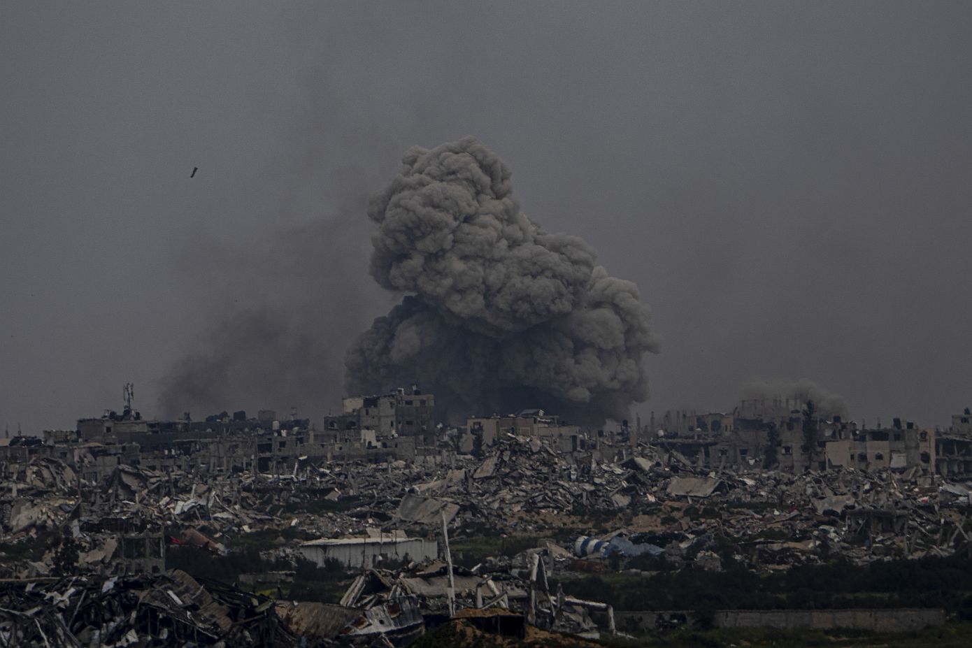 Οι ΗΠΑ «εξετάζουν» την απάντηση της Χαμάς στην πρόταση για κατάπαυση του πυρός στη Λωρίδα της Γάζας