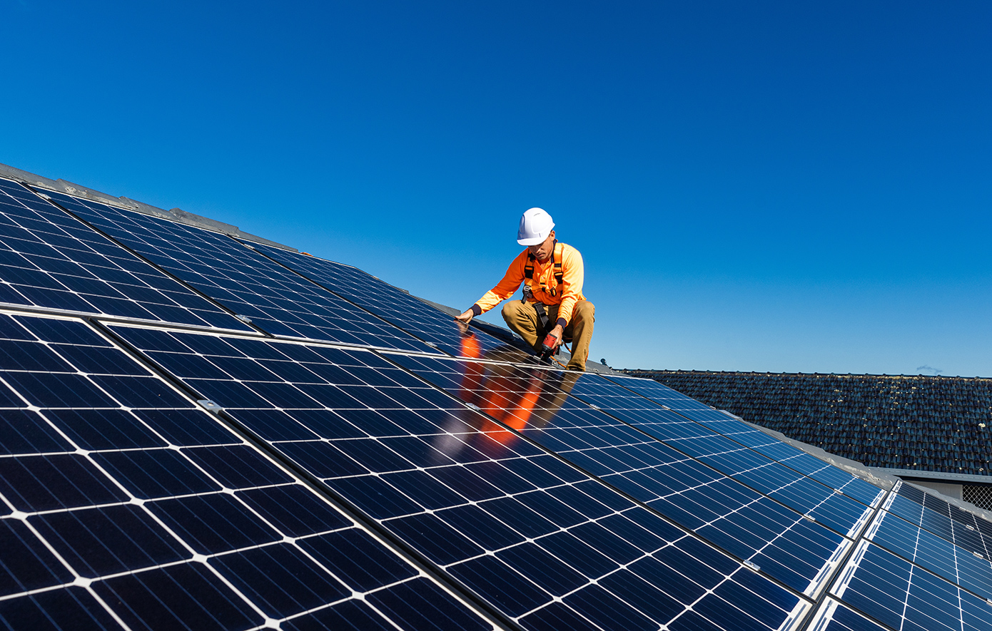 Στο Ταμείο Ανάκαμψης και Ανθεκτικότητας το έργο «Εξοικονόμηση ενέργειας σε επιχειρήσεις &#8211; Φωτοβολταϊκά σε επιχειρήσεις»