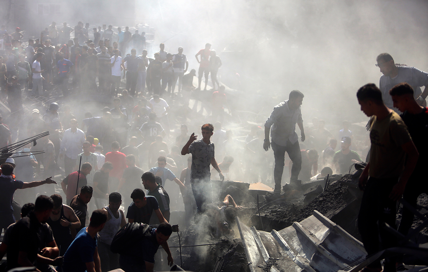 Χάος στη Γάζα &#8211; Ομάδες ενόπλων άρπαξαν από χρηματοκιβώτια τραπεζών ισραηλινά σέκελ αξίας εκατομμυρίων ευρώ