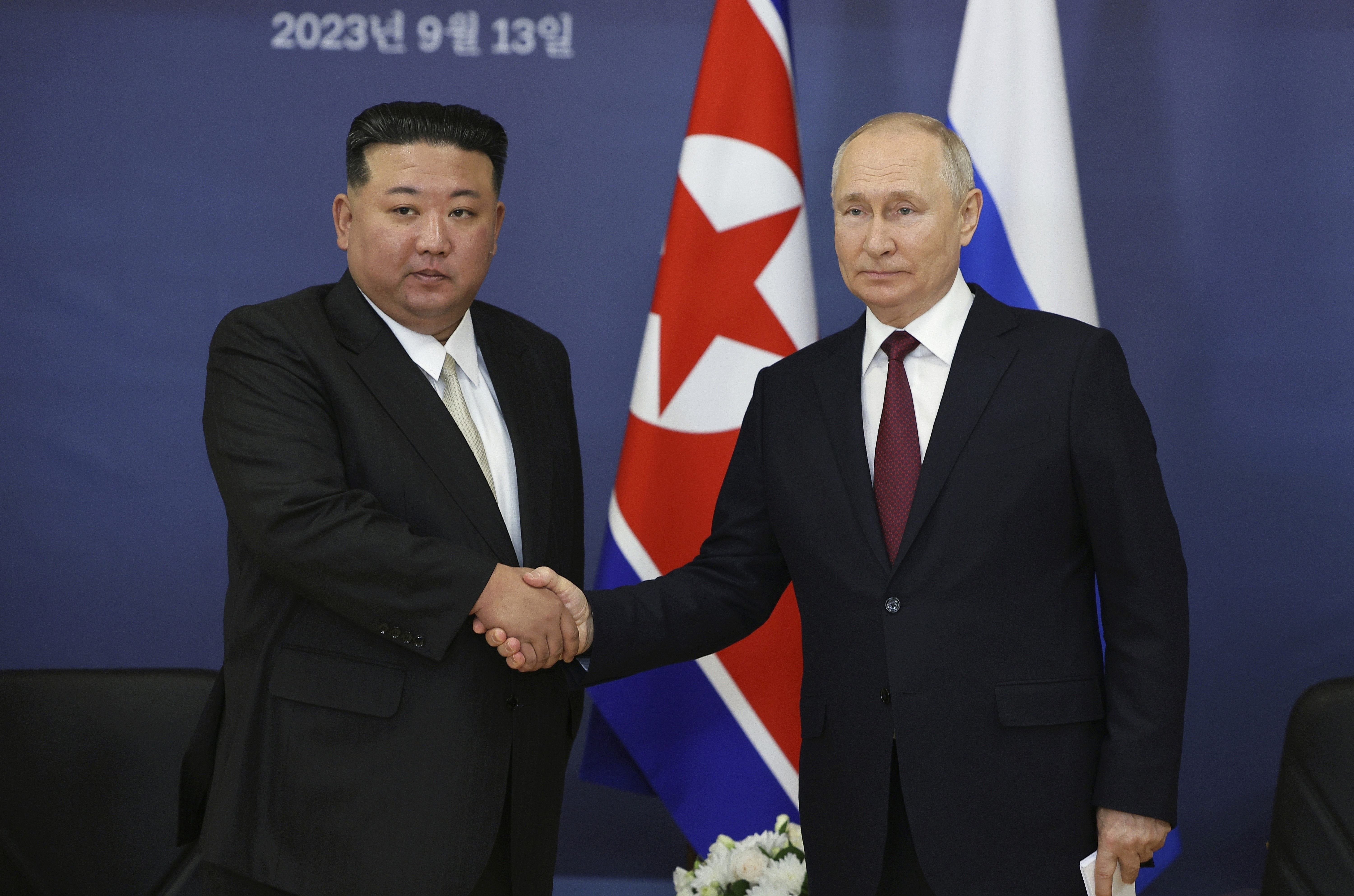 Κιμ Γιονγκ Ουν: Αδελφικοί οι δεσμοί μας με τη Ρωσία