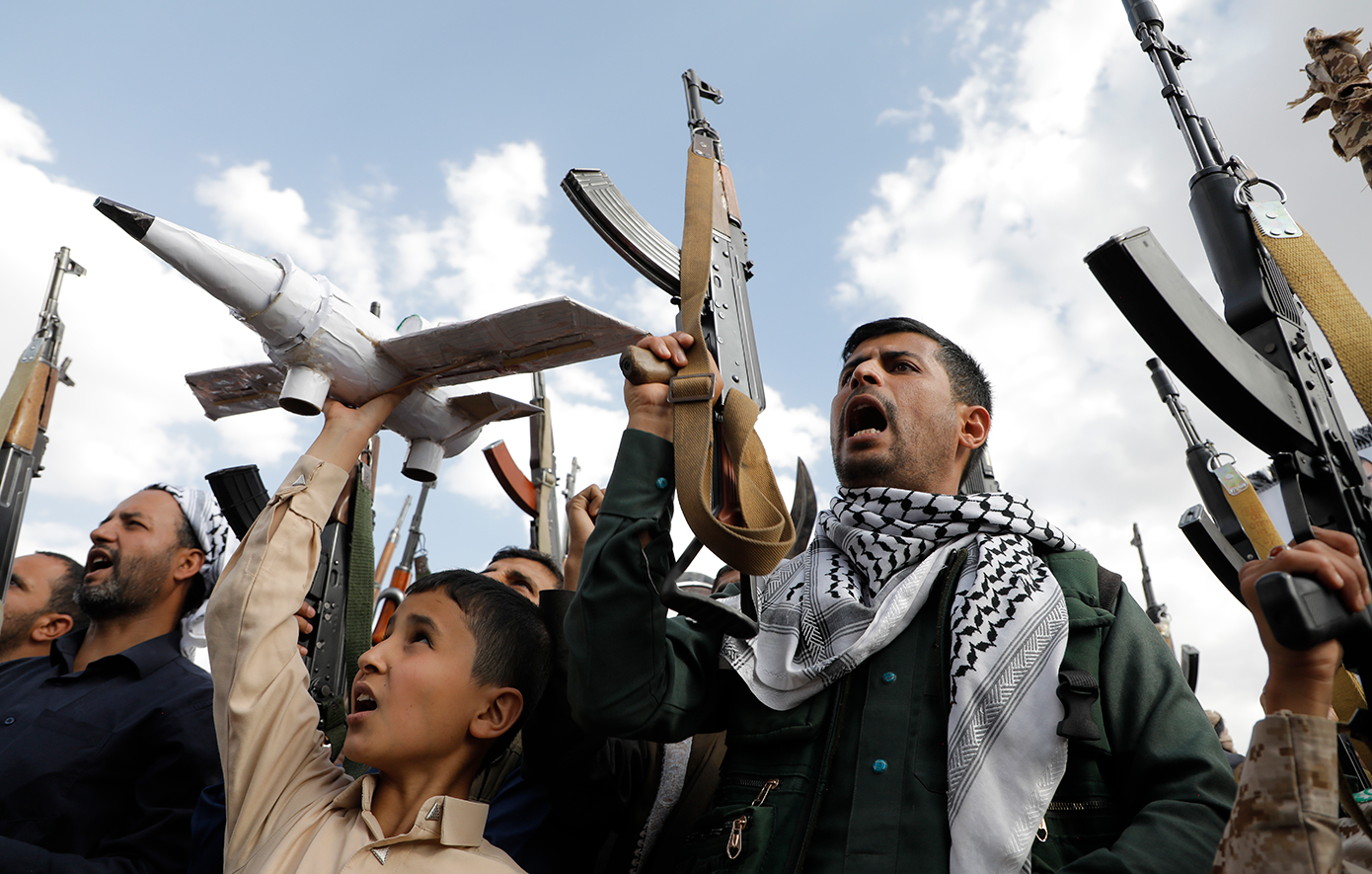 Οι Χούθι δηλώνουν ότι στοχοθέτησαν πλοίο στη Χάιφα